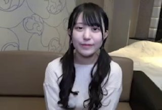 逼毛毛超多短發美少婦性欲很強道具自己玩弄一番再雙人啪啪大力猛操呻吟嬌喘很是誘惑不要錯過